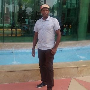 Meet your Posher, Basil